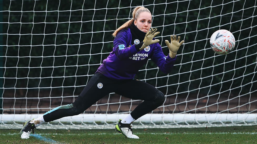 SAFE HANDS : Ellie Roebuck keeps her eyes on the ball