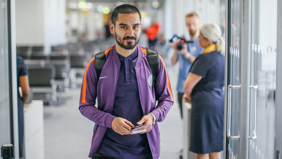 GUNDO : Ilkay steps on the plane ready to return to Germany.