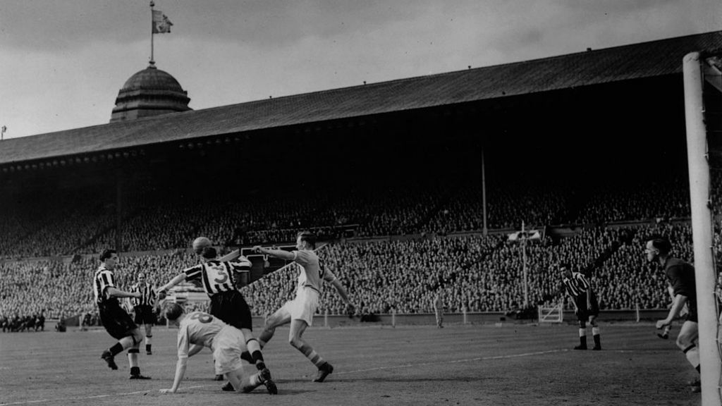 FINAL HURDLE : Don Revie (right) in action for City during the 19555 FA Cup final against Newcastle United