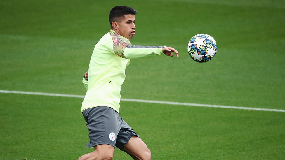 STAR GAZING : Joao Cancelo focuses on the interestingly decorated ball