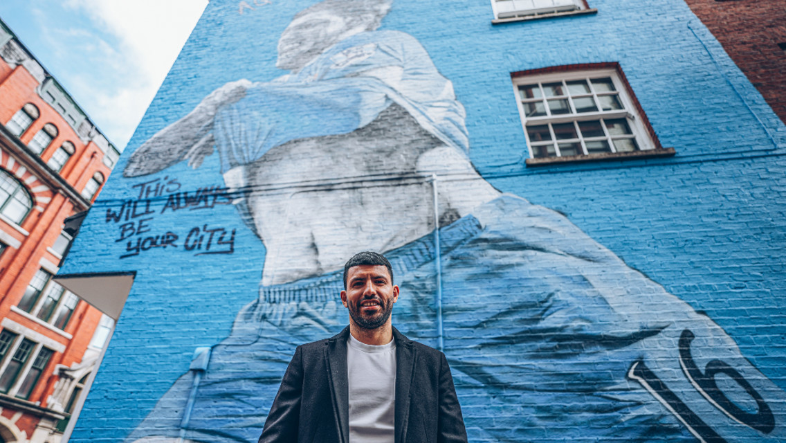 Une fresque d'Aguero dévoilée à Manchester
