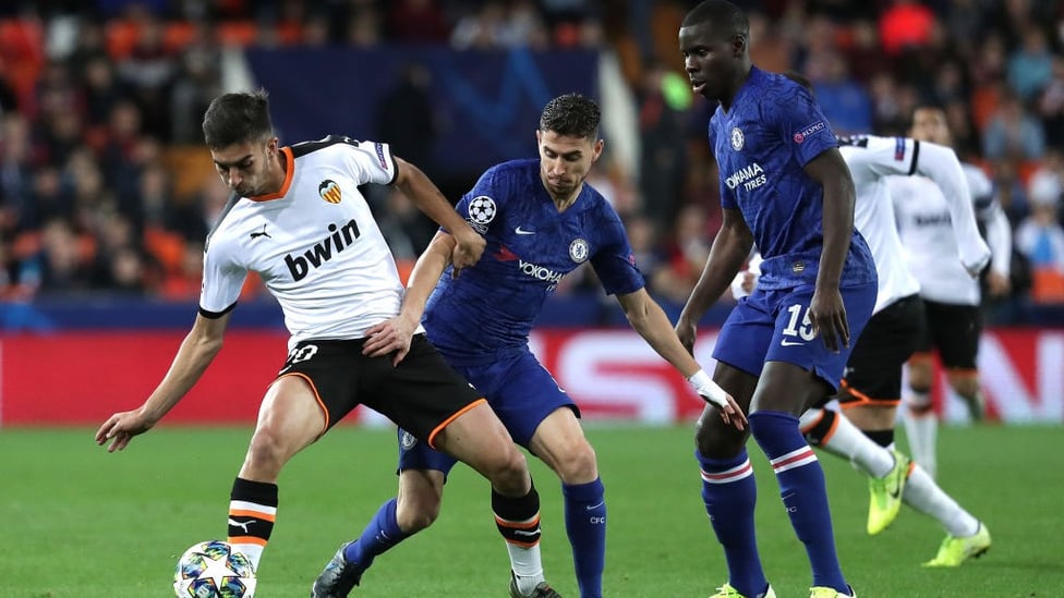 EURO NIGHTS : Battling with Jorginho and Kurt Zouma during Valencia's 2-2 draw with Chelsea in the 2019/20 Champions League group stage.