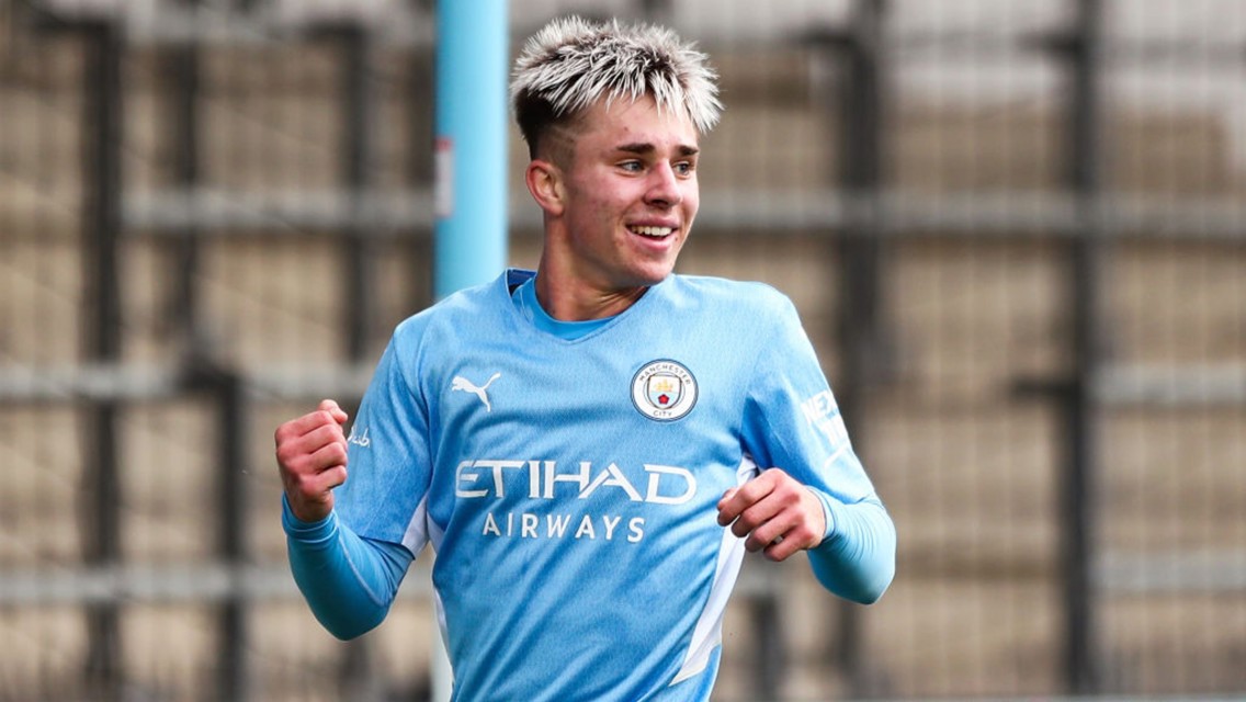 Knight: ‘Sungguh Kelas Yang Berbeda Bersama Pemain Tim Utama City!’