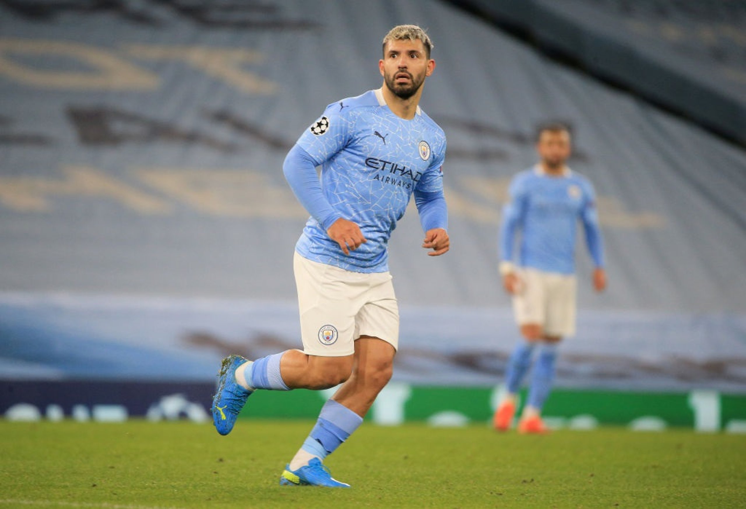 Aguero marks return in style as City cruise home