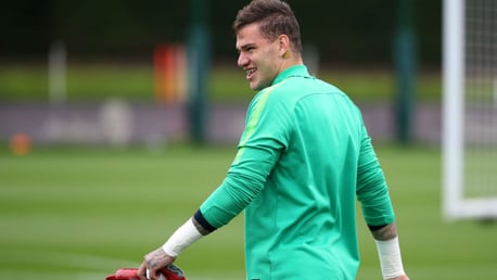 INTERVIEW: Ederson.