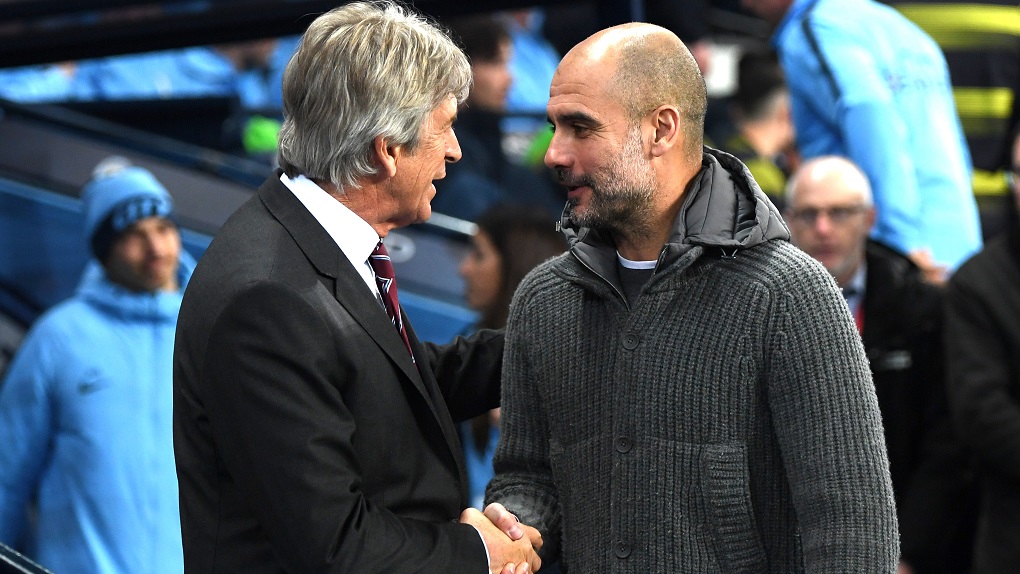 PAST AND PRESENT : Manuel Pellegrini and Pep chat before kick-off