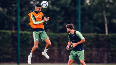 HEADS UP: Mahrez and Patrick Roberts mid-session