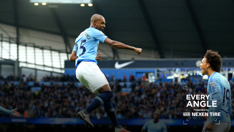 Sous tous les angles : Fernandinho vs Burnley