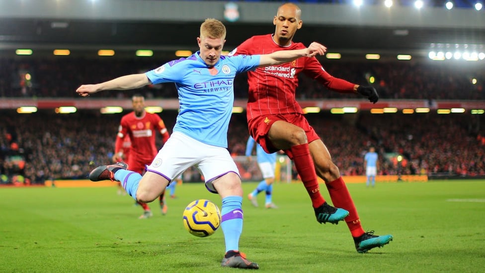 WING PLAY : Kevin De Bruyne whips one in under pressure from Fabinho.