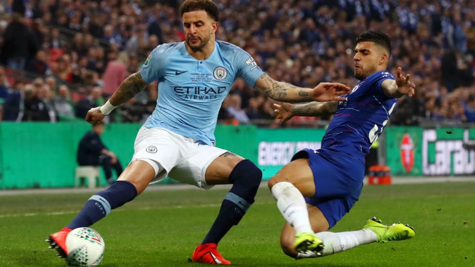 BY THE RIGHT : Kyle Walker whips in a dangerous cross