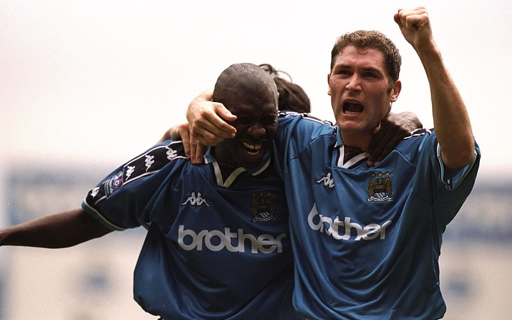 Goater: Handball? Never!