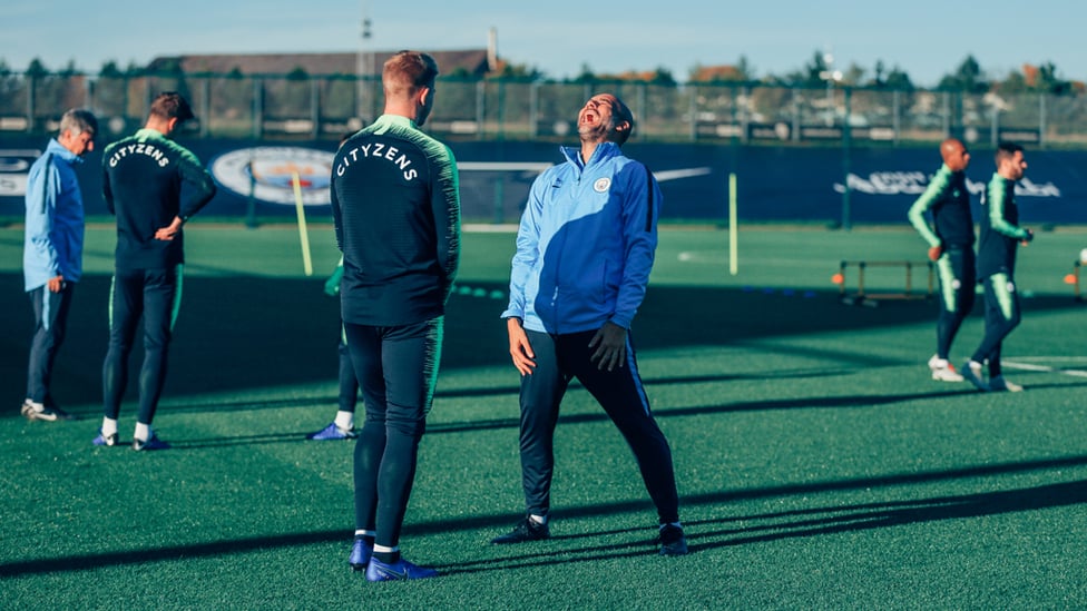 SOMETHING FUNNY : KDB obviously said something hilarious!