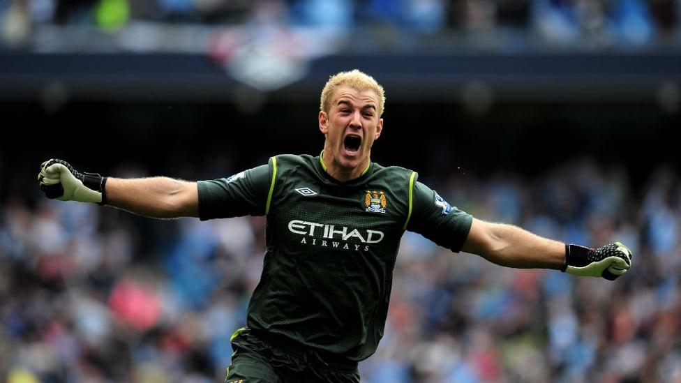 93.20 : Hart goes wild after Sergio Aguero's goal to seal the title!