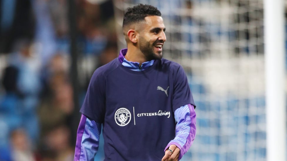 PRE-MATCH : The players warmed up in Cityzens Giving shirts to mark the return of the project's sixth year