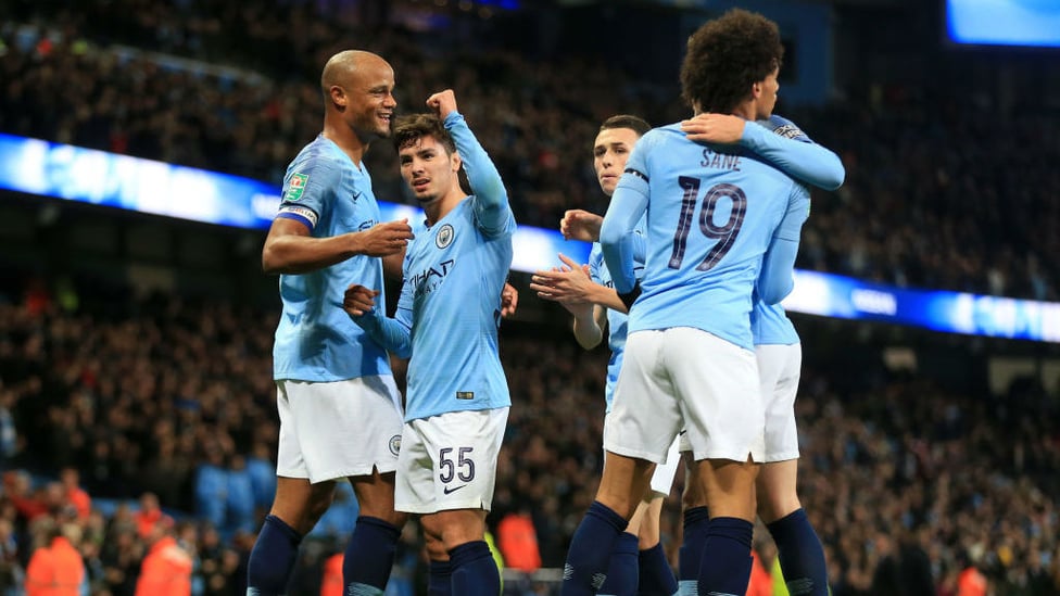 FIST PUMP : The squad celebrate with Brahim!