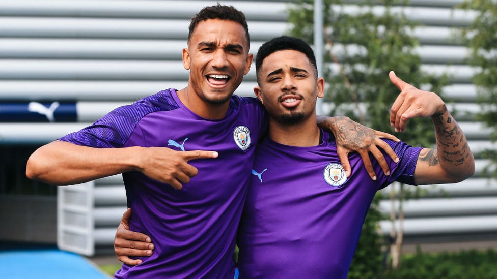 UP CLOSE AND PERSONAL : Danilo and his fellow Brazilian Gabriel Jesus strike a pose for the camera