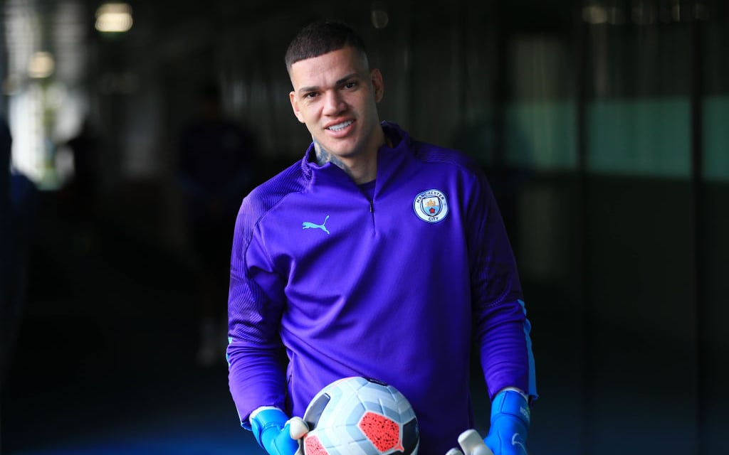 TRICK SHOT! Ederson with the skills