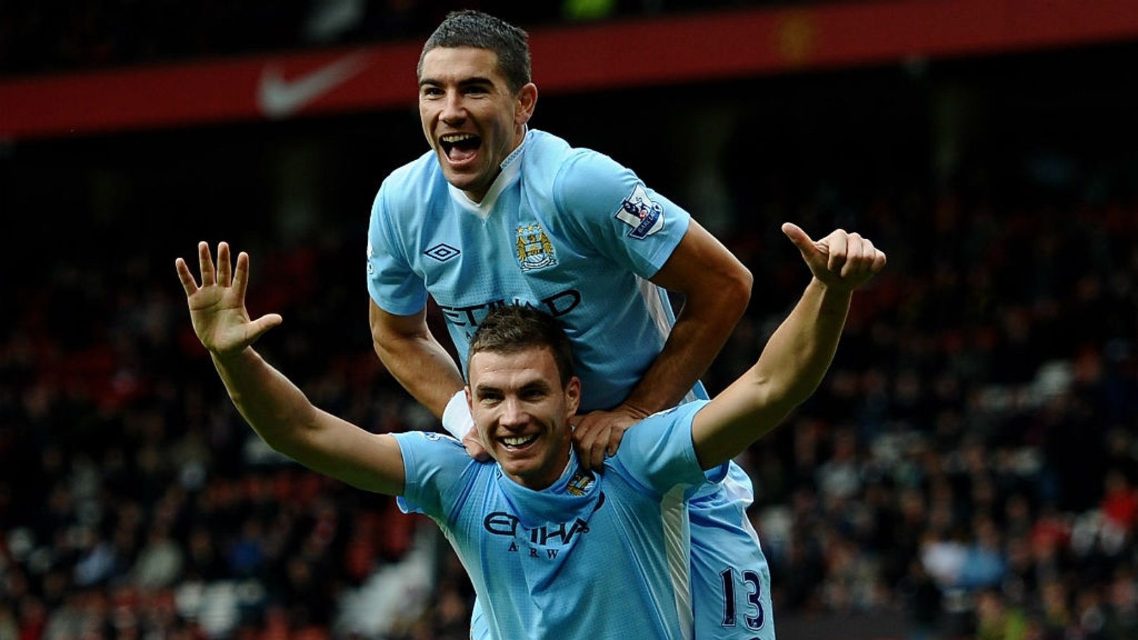 Edin Dzeko Exclusive: Man City Star on Silva, Balotelli