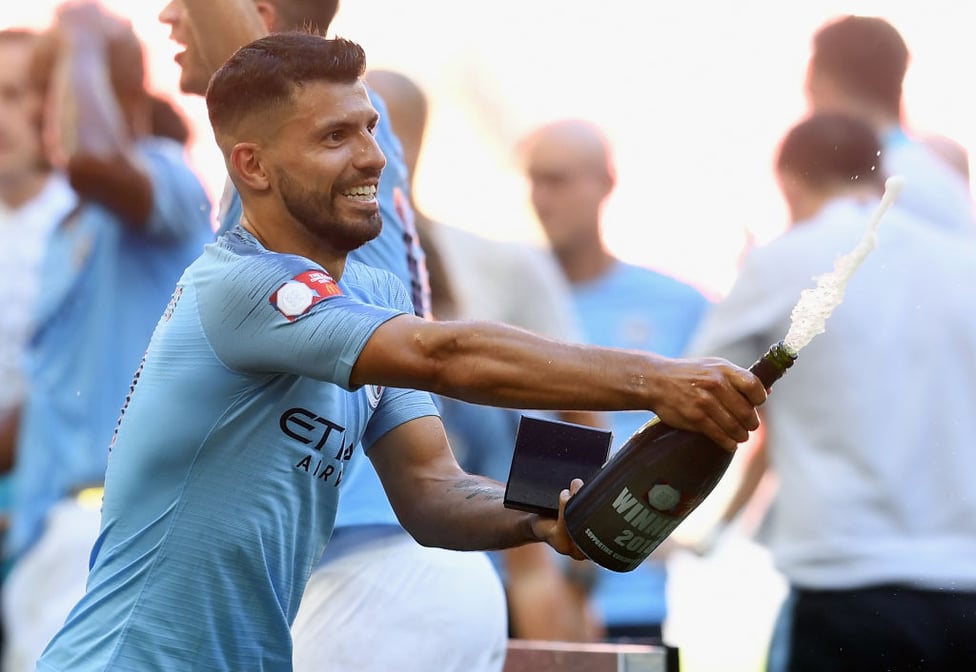 200 NOT OUT : Celebrating the 2018 Community Shield triumph, in which he scored his 200th goal for the Club in a 2-0 win over Chelsea.