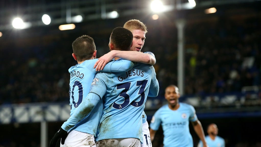 City go top after hard-fought win over Toffees 