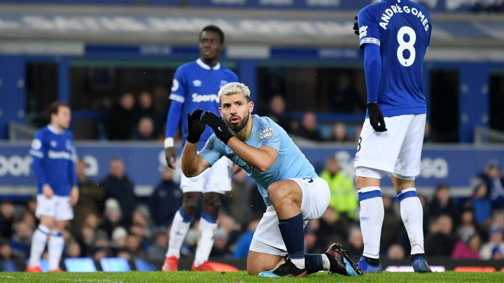 JUST WIDE : But the Argentine's overhead kick fails to double the lead