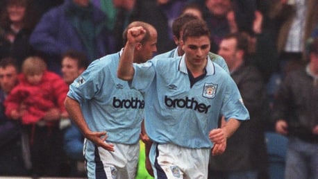 Golden Goal: Georgiou Kinkladze, 1996