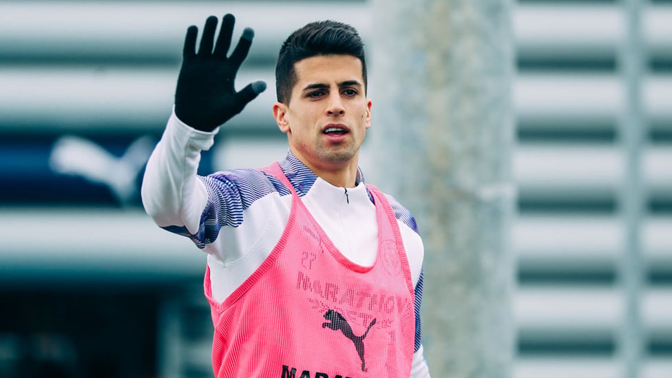 HI : Morning greetings from Joao Cancelo.