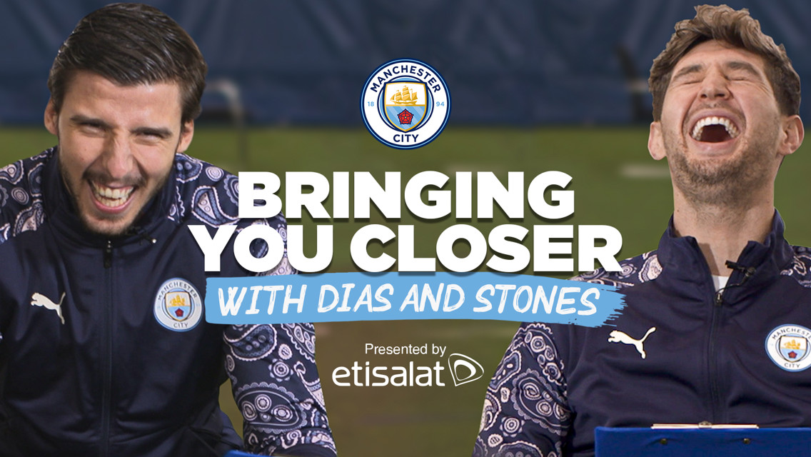Rúben Dias e Stones respondem perguntas dos fãs