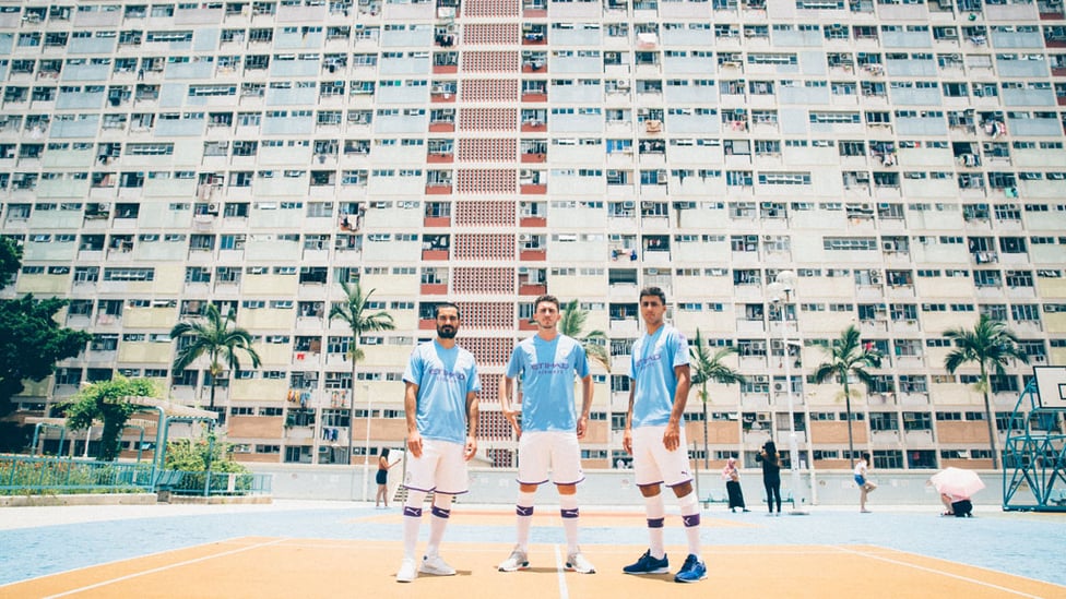 THE 'RAINBOW ESTATE' : The Choi Hung Estate is one of the oldest public housing estates in Hong Kong