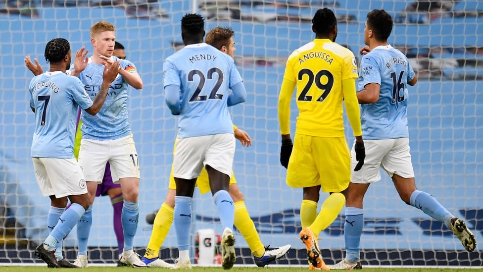 CAPTAIN FANTASTIC : The players celebrate after the skipper's composed penalty.