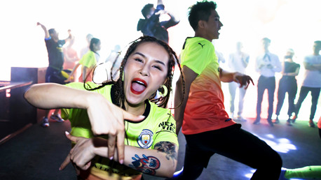 El lanzamiento en Shanghai de la 3ª equipación