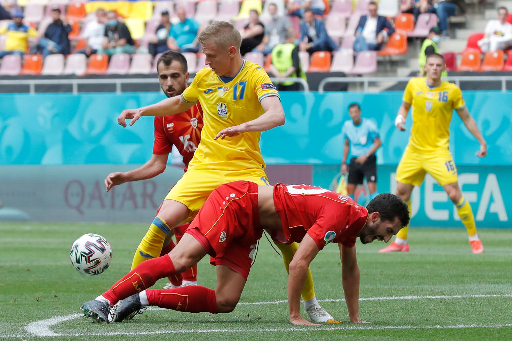 ZINCHENKO. : Completó los 90 minutos en la victoria de Ucrania.