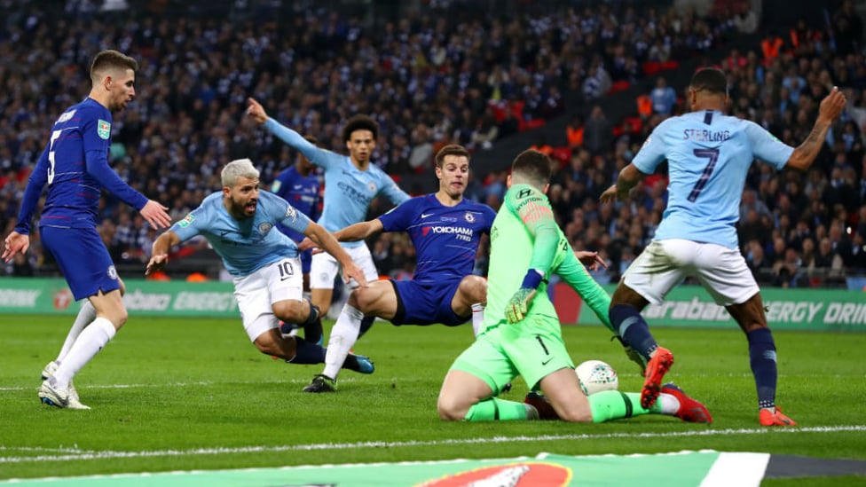 SO CLOSE : Sergio Aguero almost makes the breakthrough in extra time