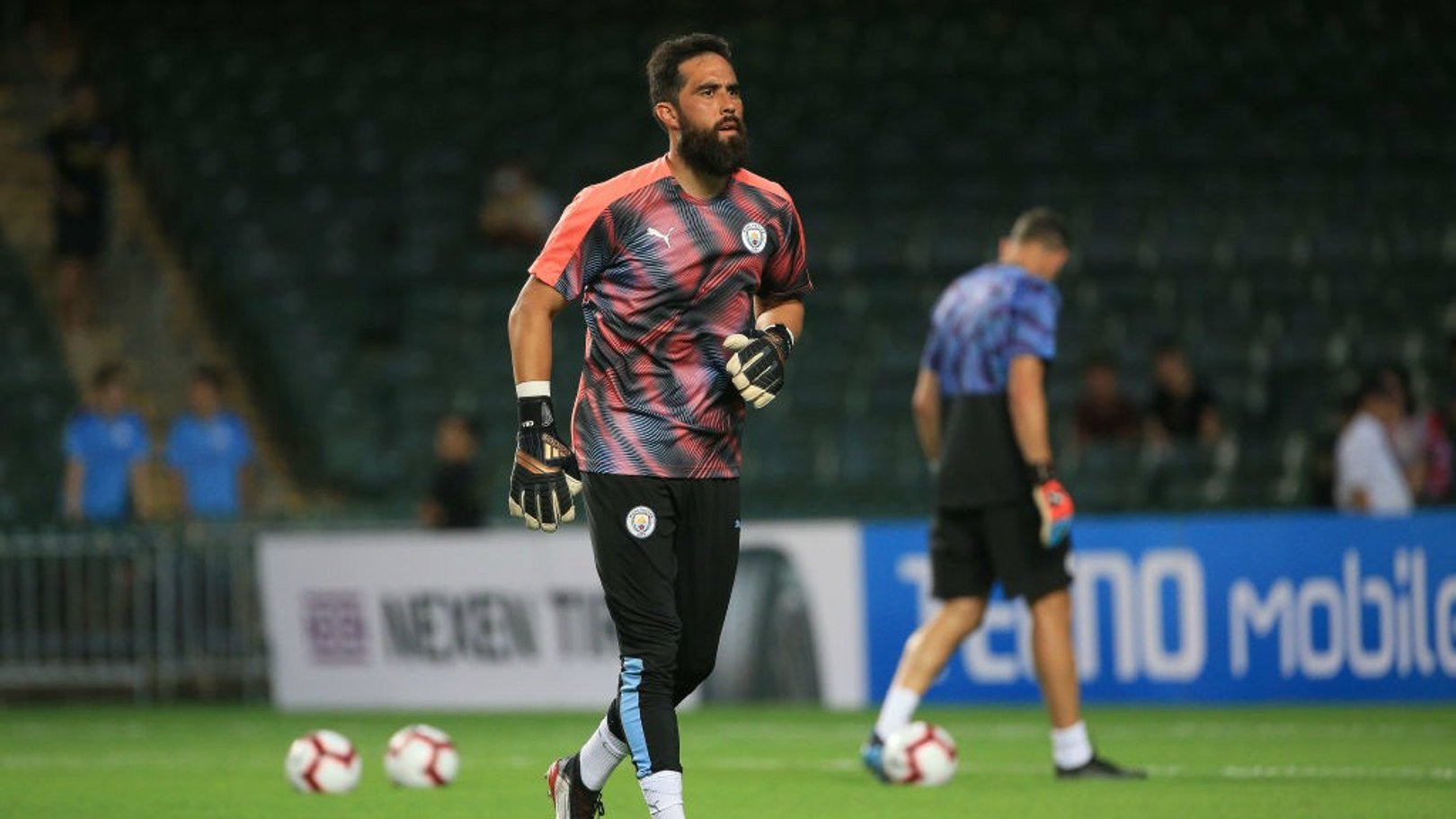 Claudio Bravo eyeing fresh start