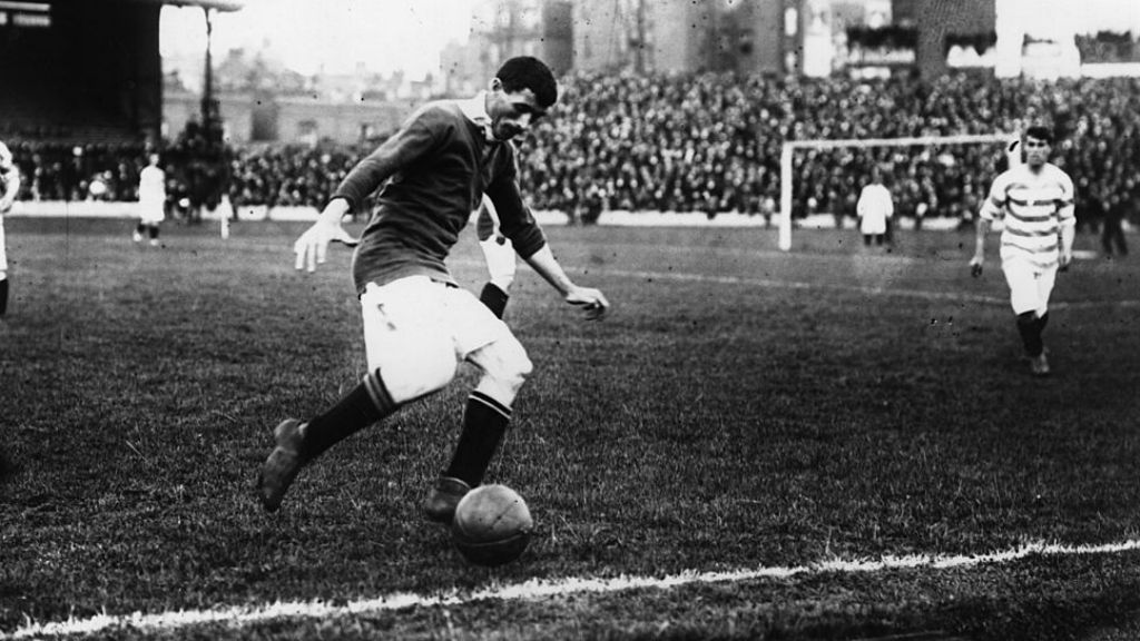 WELSH WIZARD : Billy Meredith enjoyed great success for both United and City