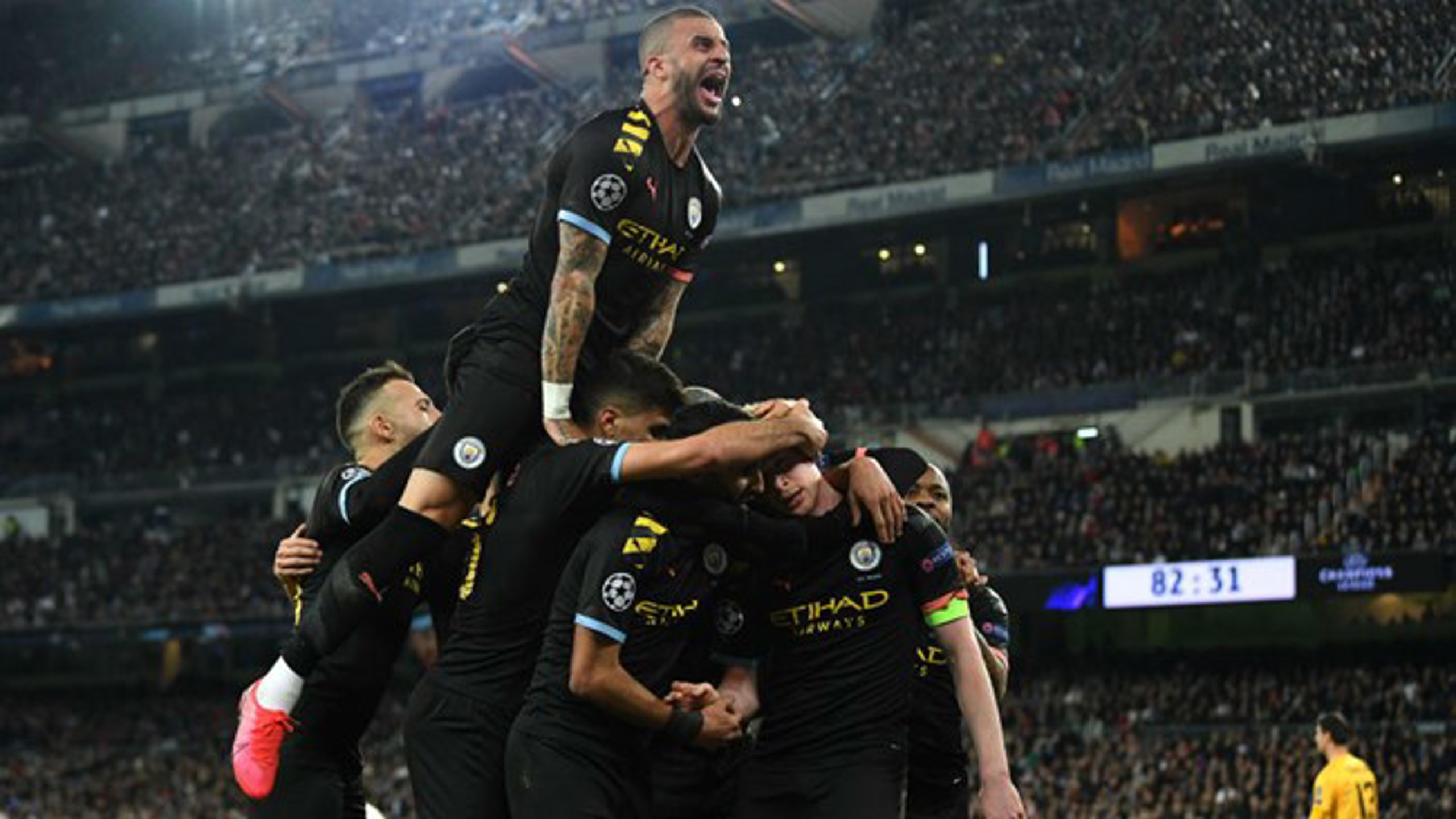 City renverse le Real