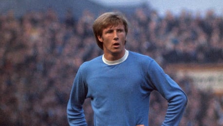 Fans invited to pay tribute to Colin Bell in our Book of Condolence