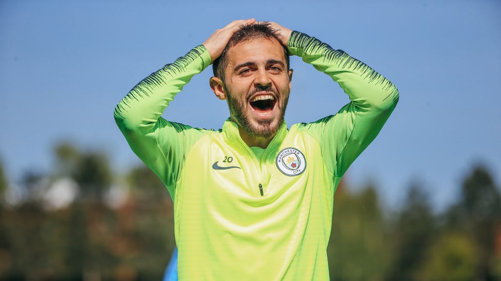 BERNARD-OH! : Something's shocked Bernardo Silva