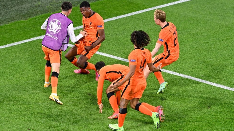 ASSIST AKE : Our defender came off the bench to provide the assist for Holland's winner over Ukraine in their first group match.