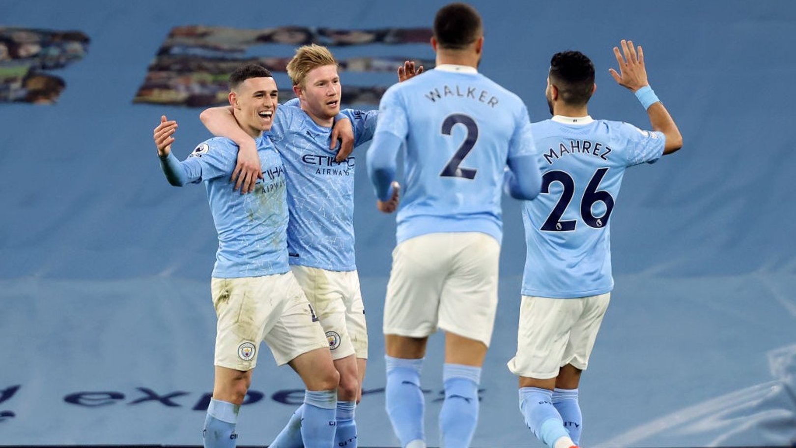 Foden and De Bruyne among five changes for City