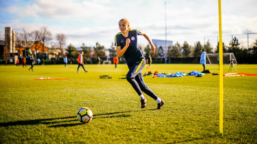 YOUNG AT HEART : Esme Morgan sprints clear