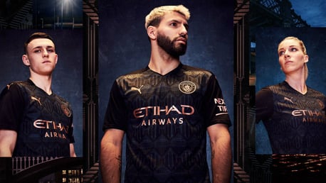 CALL OF DUTY: Phil Foden, Sergio and Gemma Bonner model the new away kit
