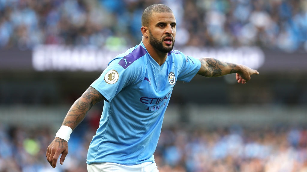 
                        LEADER_Kyle Walker issues instructions early on_
                