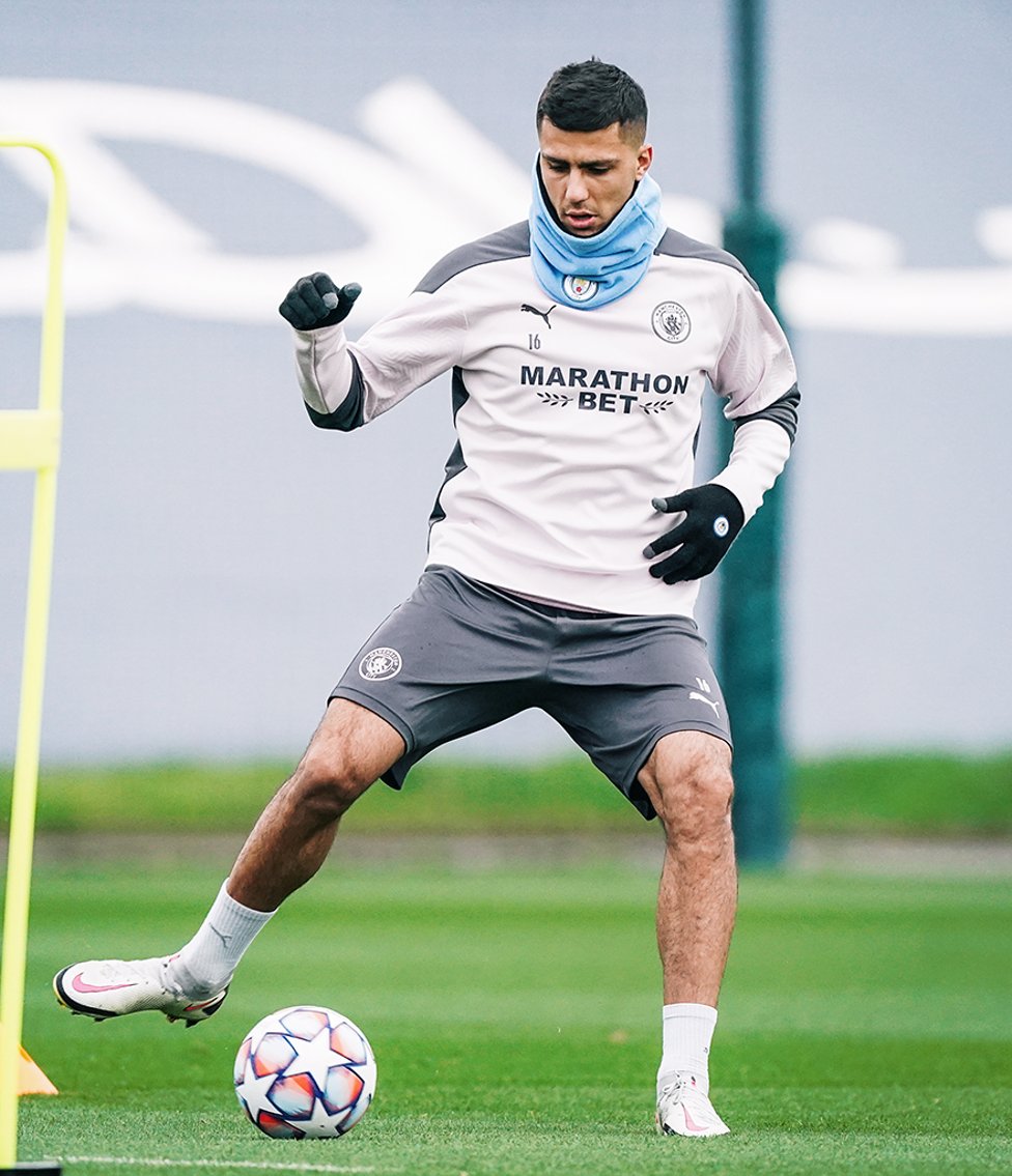 CLOSE CONTROL: Rodrigo prepares for a Tuesday passing drill