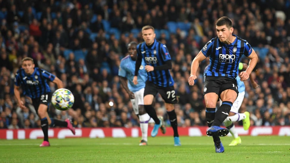 BEHIND : Atalanta open the scoring through Ruslan Malinovskyi's penalty