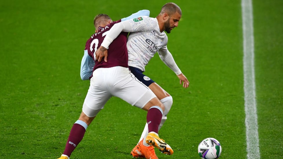 STRENGTH : Kyle Walker battles for the ball with Matej Vydra.