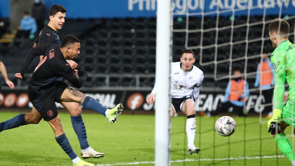 GAB GOAL: Gabriel Jesus smashes home a third