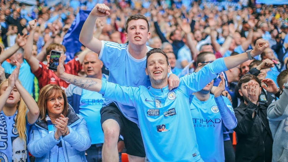 COME ON! : The City fans in full voice