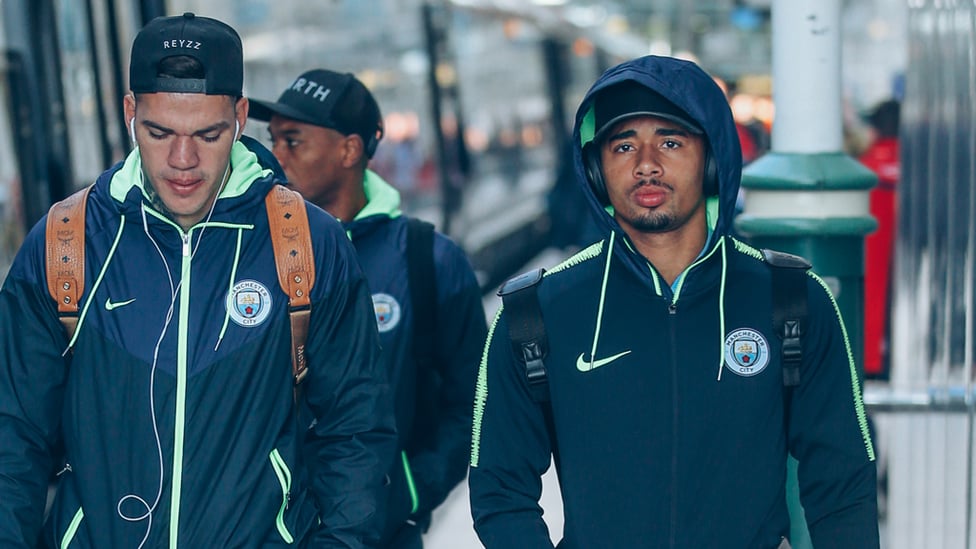 BRAZILIAN BLEND : Ederson and Gabriel Jesus get in the zone