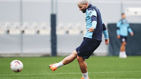 Training: Wet session for West Ham